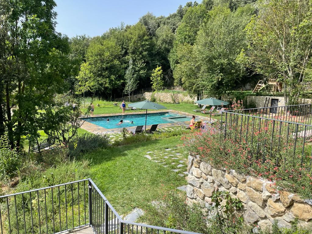 piscina privada cumpleaños masía natural Girona